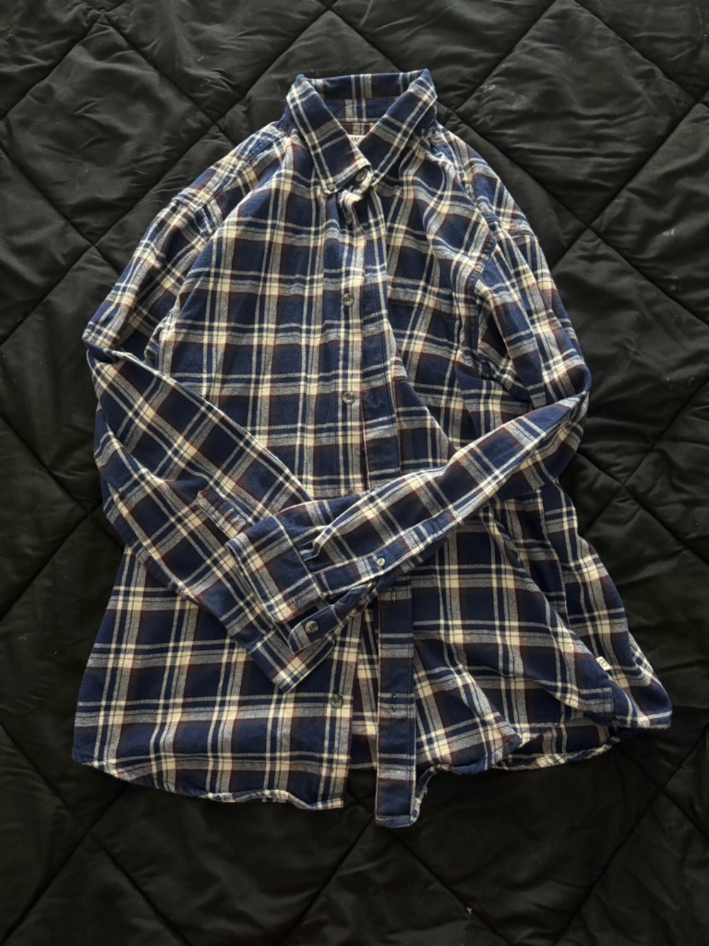 {MAGELLAN} Men's Navy Blue Flannel Plaid Button-Up Shirt